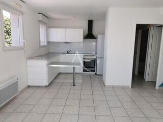  Appartement à louer 2 pièces 50 m²