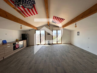  Immeuble  vendre 12 pices 275 m
