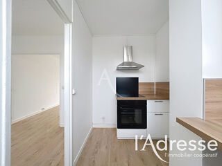  Appartement à louer 3 pièces 61 m²