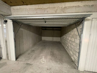  Parking / Garage � louer 1 pi�ce 