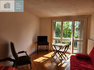  Appartement à louer 1 pièce 50 m²