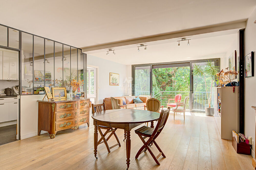 Appartement Saint Germain En Laye 5 pièce(s) 111.24 m2
