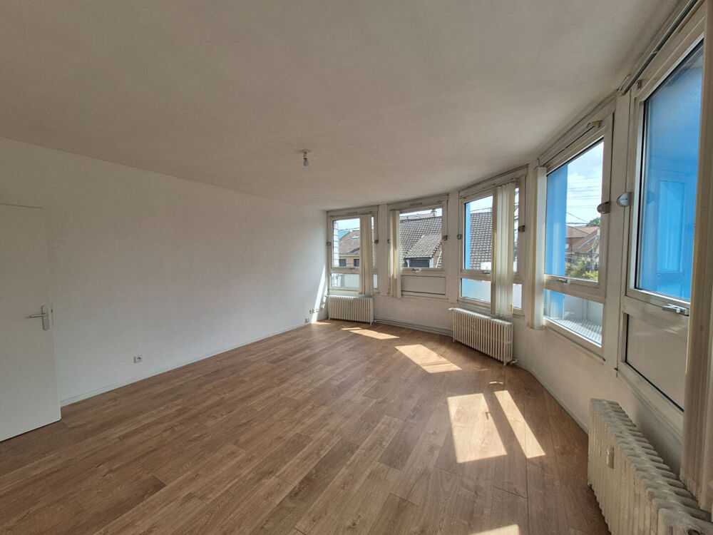 Vente Appartement Appartement T3 avec cave, garage et parking privatif en centre ville Lens
