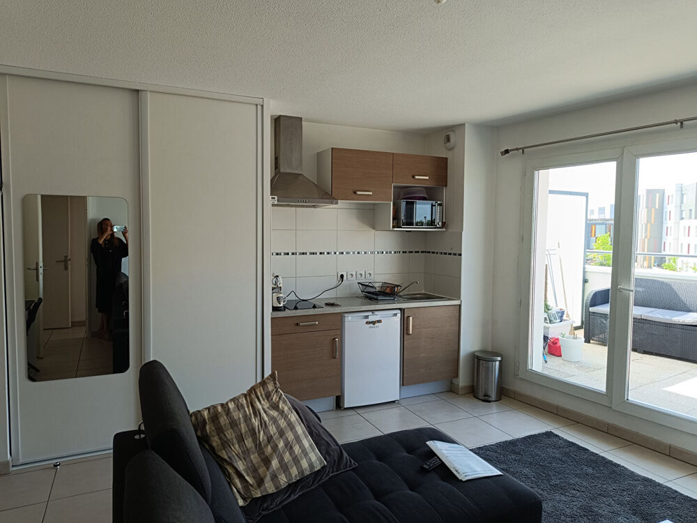 Location Appartement T2 AVEC BELLE TERRASSE Merignac