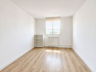 Vente Appartement Appartement Saint Germain En Laye 4 pièces 80.83 m2 Saint germain en laye