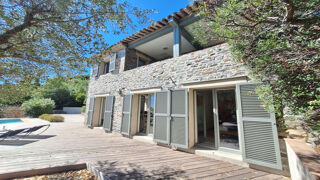  Maison � vendre 5 pi�ces 112 m� Les issambres