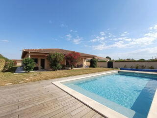  Maison à louer 8 pièces 188 m²