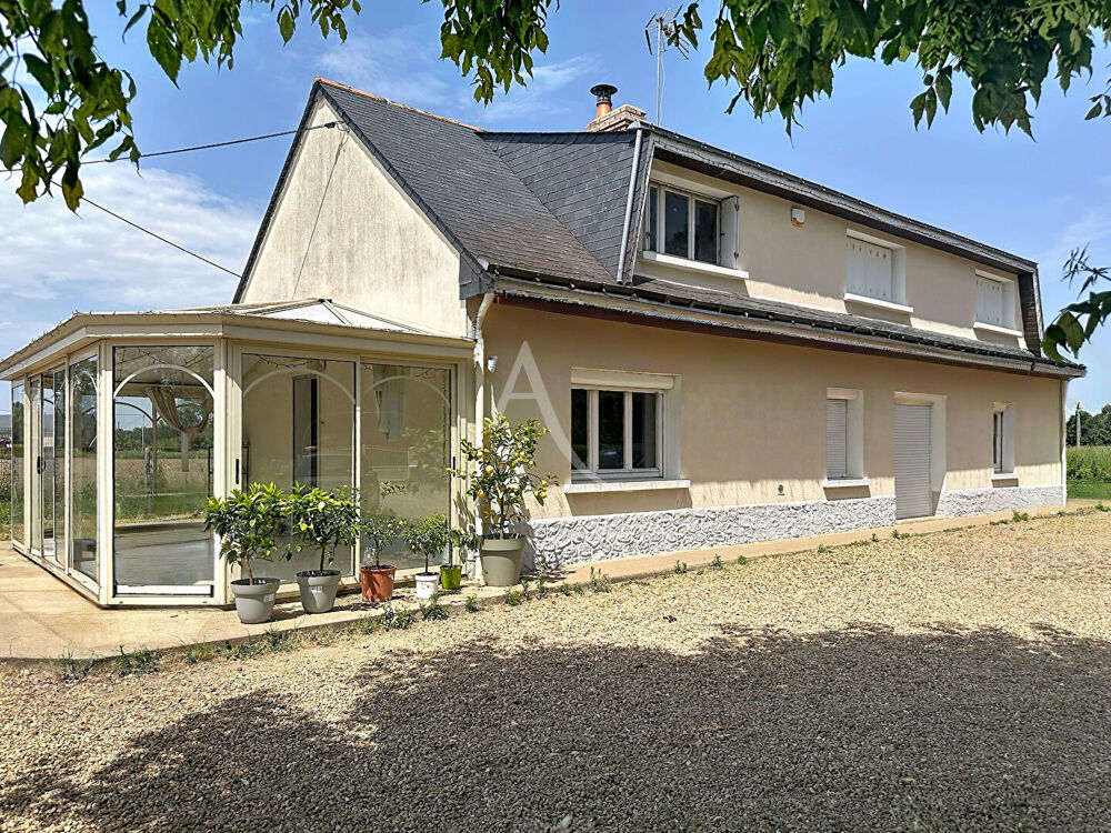 Longué-Jumelles : maison au calme avec grand terrain