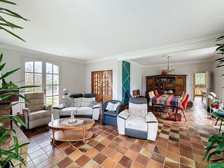  Maison � vendre 8 pi�ces 202 m�