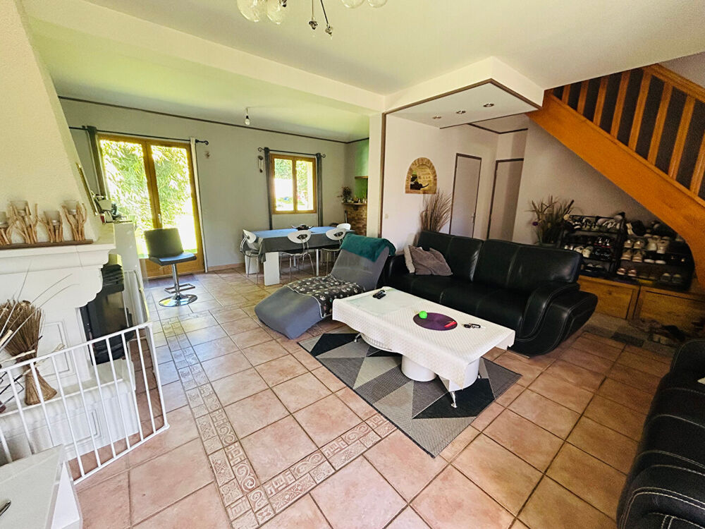 Vente Maison Pavillon 4 chambres de 105 m² ? Terrain clos de 860 m² ? Excellent état La ferte sous jouarre