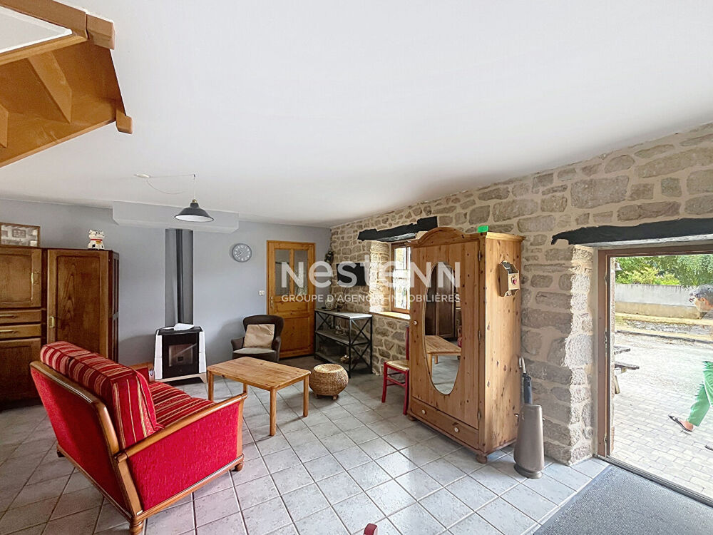 Maison 3 pièces à louer à RÉDENÉ - Charmant corps de ferme en campagne