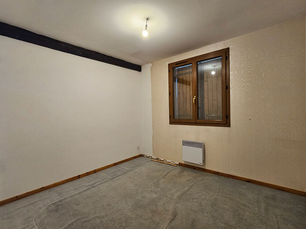 Vente Maison Aux portes de Reims, Charmante maison individuelle de plain-pied avec jardin. St brice courcelles