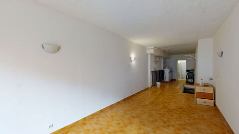 Local commercial Nice 1 pièce(s) 37,47 m2 + 30 m² de cave 120000 06000 Nice