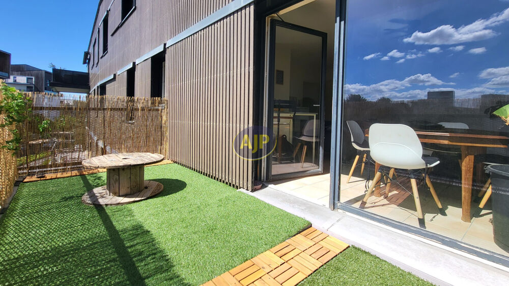 BORDEAUX Lac - Appartement T3 récent avec terrasse