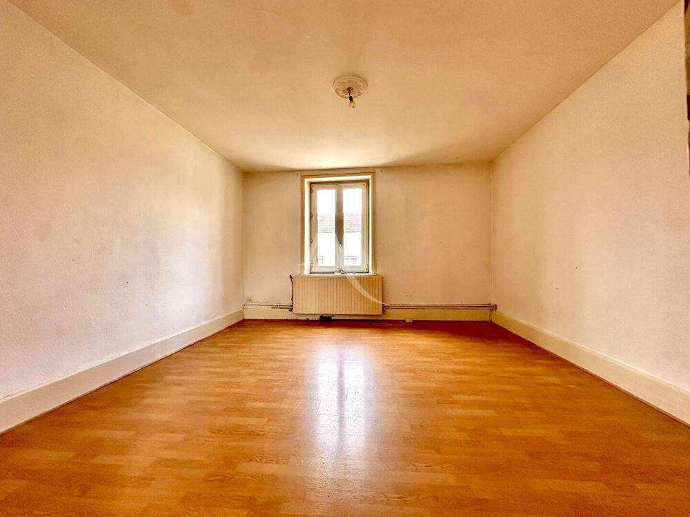 Appartement 3 pièces 69 m² · à Luneville · 69 m² · 49 900 €