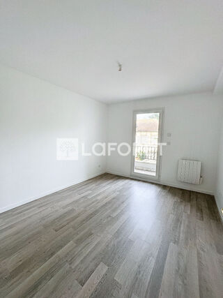  Maison  louer 7 pices 140 m