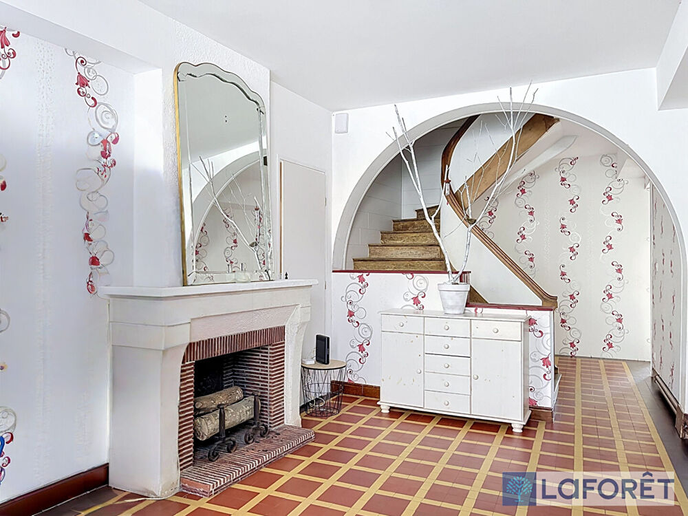 Maison Nogent 9 pièce(s) 241,47 m2