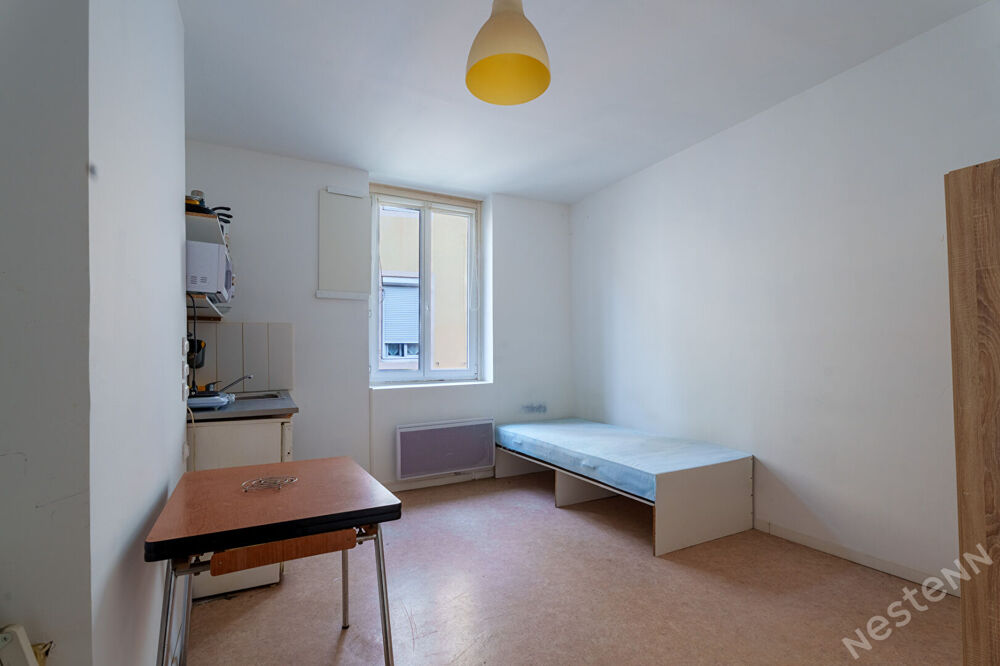 Vente Appartement 3 Appartements  dont 1 plateau sur Chalon Sur Saône . 40 m2 + 15 m2 +  45 m2 Chalon sur saone