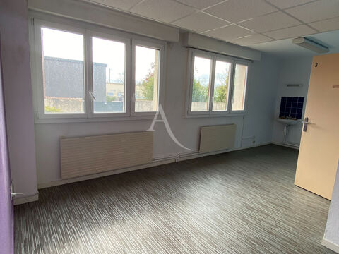   local Montargis 2 pi�ce(s) 25 m2 