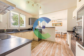  Maison à vendre 7 pièces 185 m²