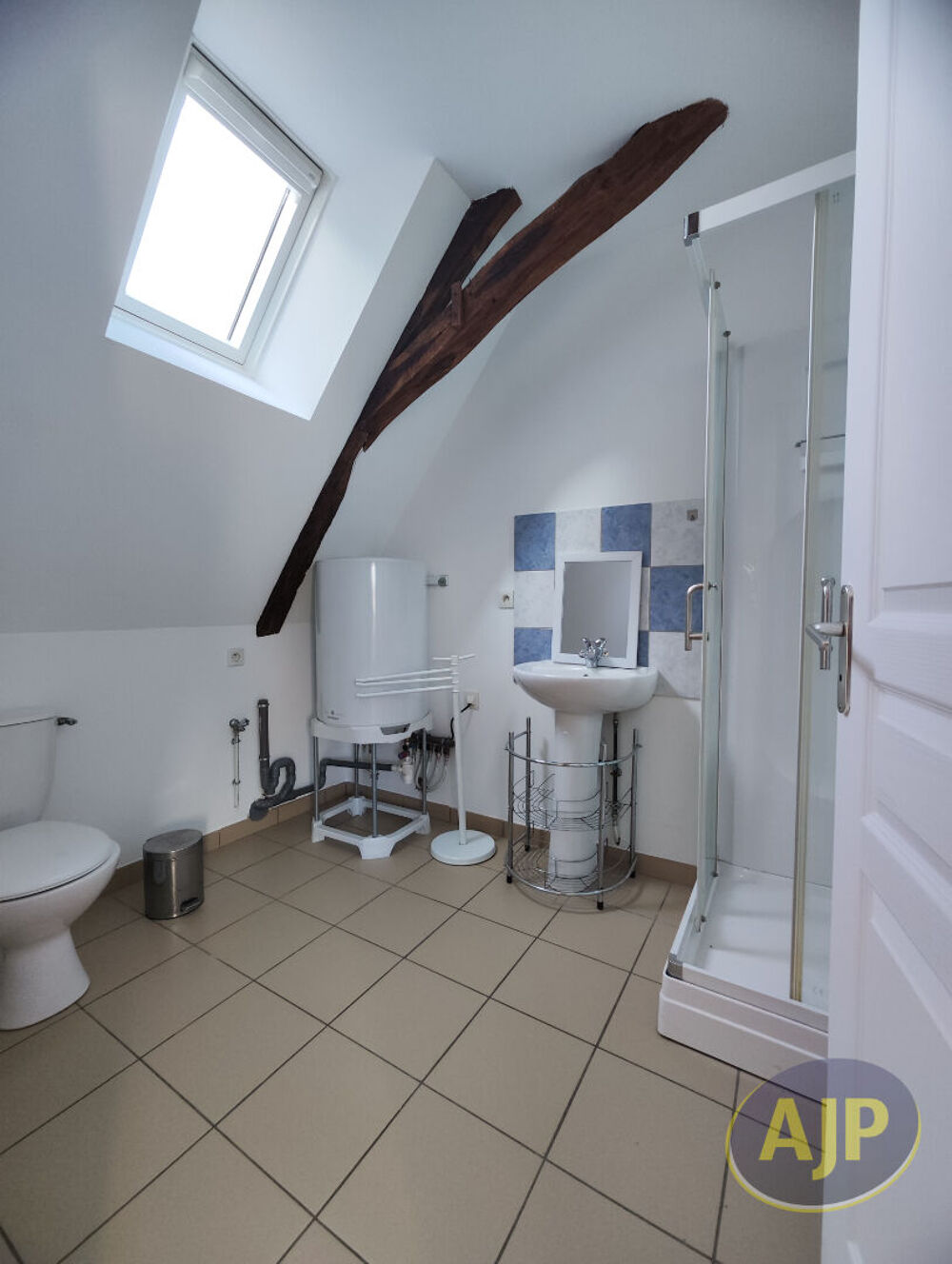 Location Appartement Appartement 1 Chambre-  COMBREE Combree