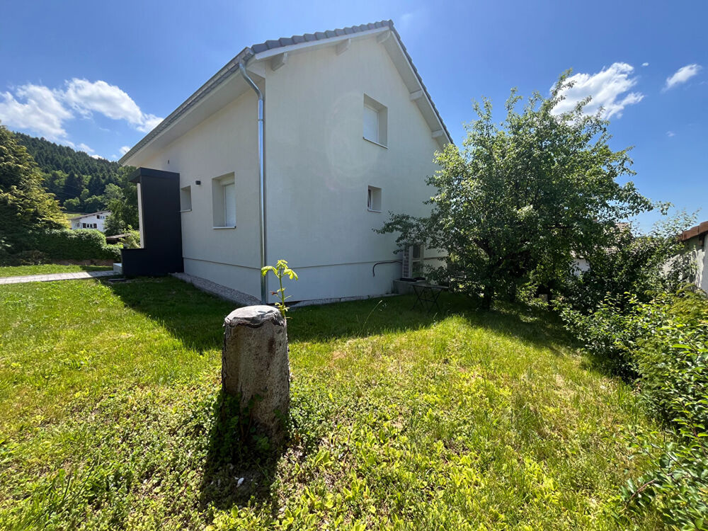 Maison 6 pièce(s) 176.13 m2