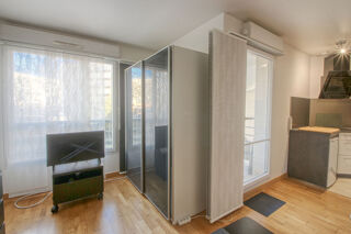  Appartement à louer 1 pièce 28 m²