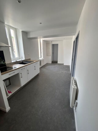  Appartement à louer 3 pièces 48 m²