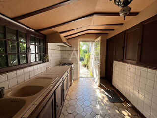  Maison � vendre 8 pi�ces 241 m�