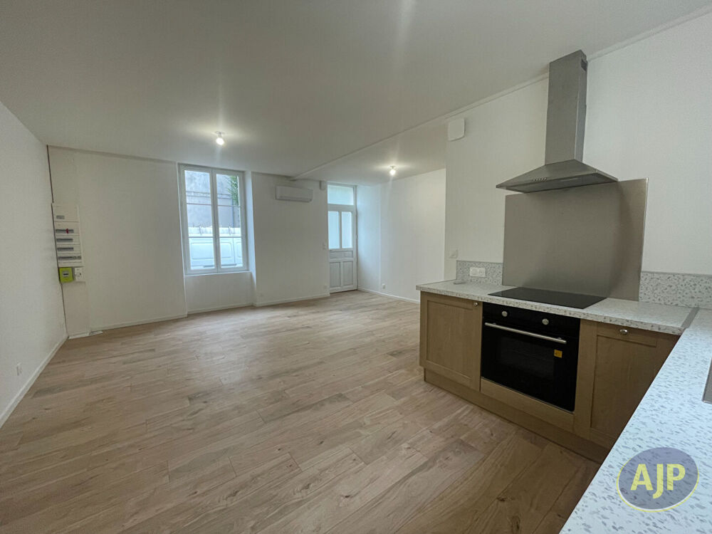 Vente Maison Maison Saintes Saintes