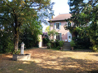  Villa  vendre 5 pices 207 m Prayssac