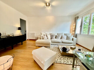  Appartement à louer 3 pièces 75 m²
