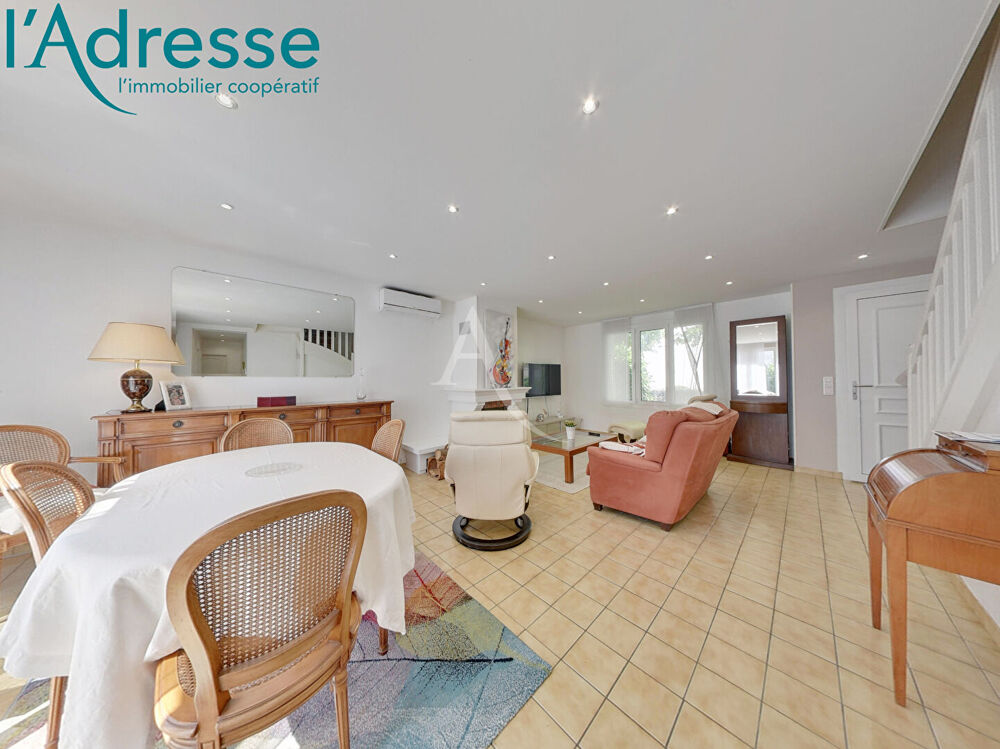 Vente Maison Maison Noisy Le Grand 6 pièce(s) 148 m2 Noisy le grand