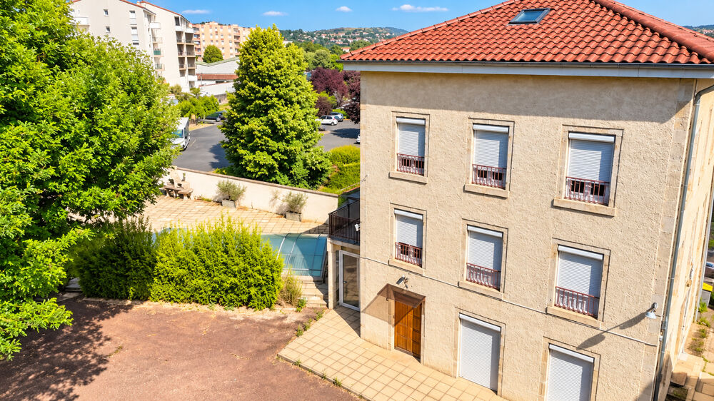 Vente Maison Maison familiale rénovée 180 m² - Piscine chauffée - DPE B - Centre Brives Brives charensac
