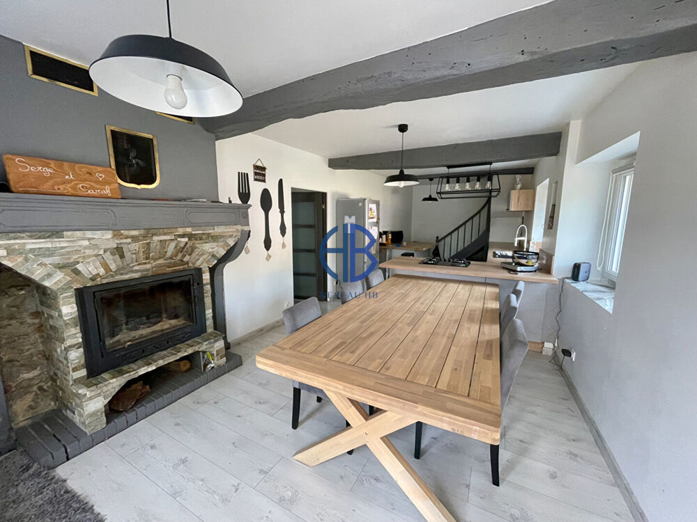 Vente Maison Maison 123m² rénovée cadre agréable Oytier saint oblas