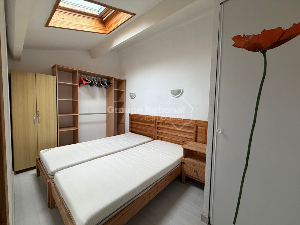 CALVISSON, villa meublée 2 chambres, terrasse
