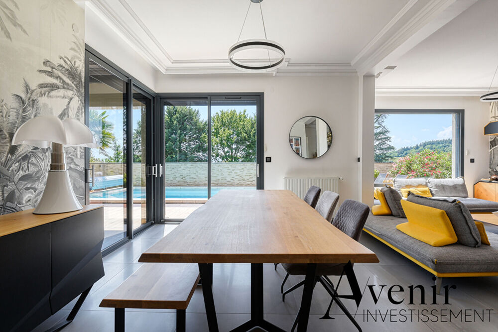 à vendre  Maison Saint-Cyr-au-Mont-d'Or (69450)