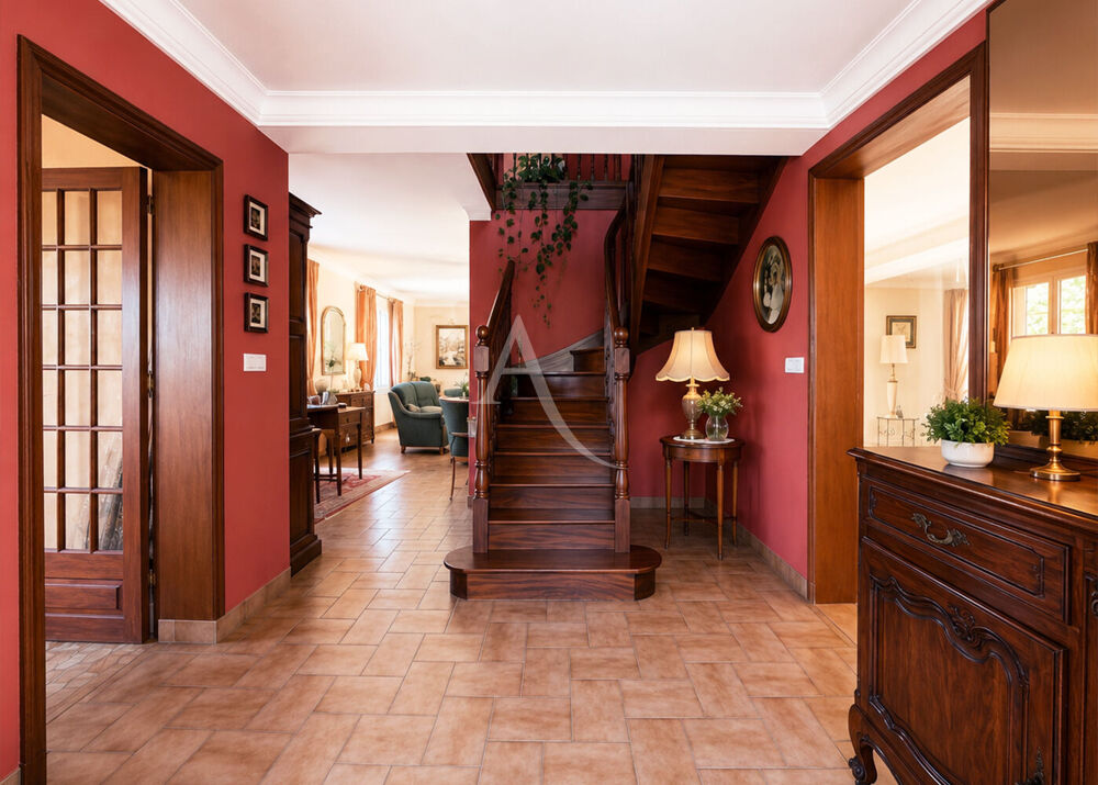 Maison La Chapelle Sur Erdre 6 pièce(s) 200 m2