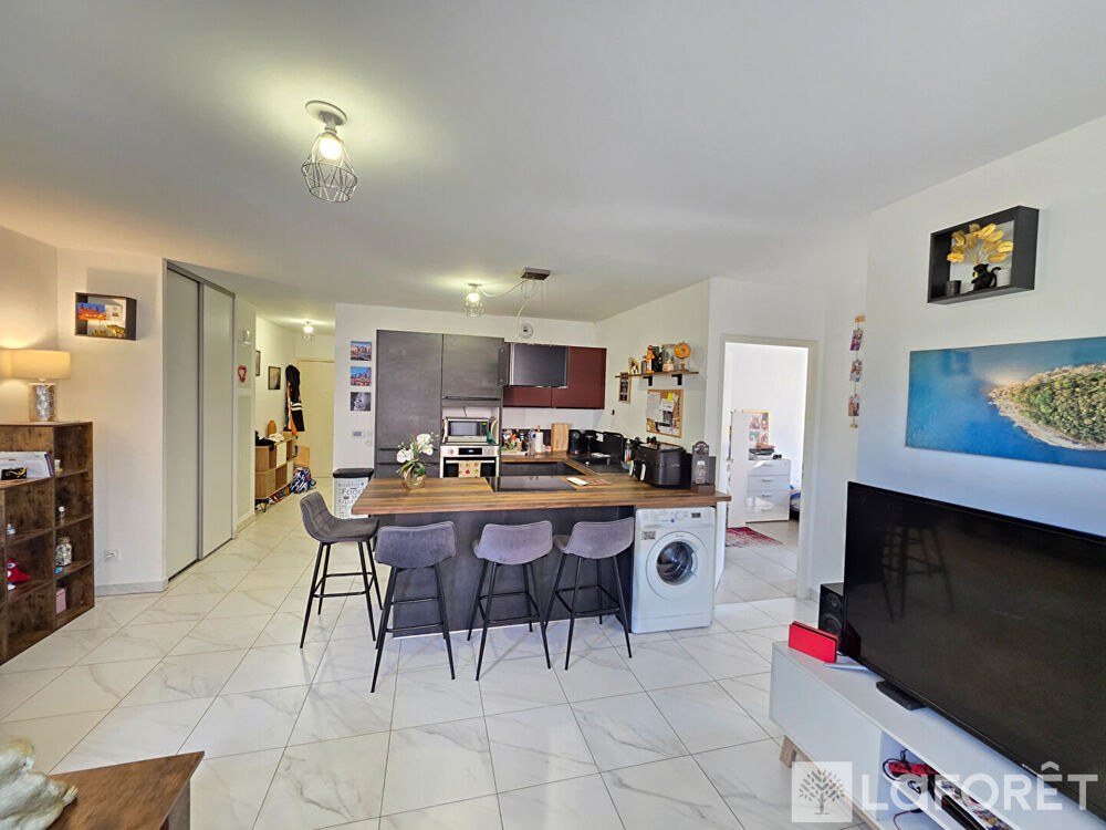 appartement plans de carros a vendre - 3 pièces - terrasse - box fermé
