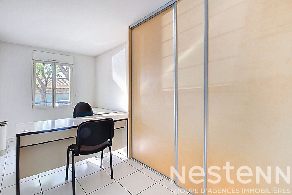 À VENDRE - LOCAUX PROFESSIONNELS / BUREAUX 93m² - DRAGUIGNAN CENTRE-VILLE avec possibilité de changement de destination