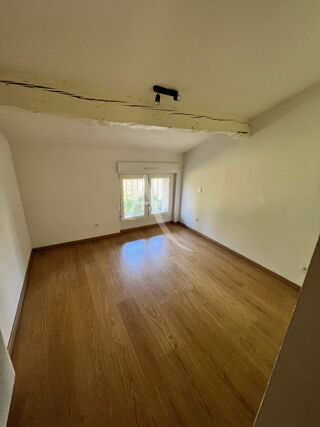  Appartement � louer 4 pi�ces 85 m�