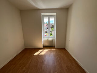  Appartement à louer 2 pièces 44 m²