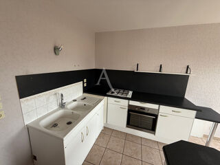  Appartement à louer 2 pièces 63 m²
