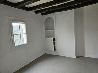  Appartement à louer 4 pièces 78 m²