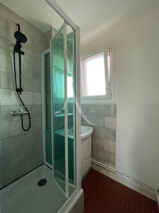  Appartement à louer 3 pièces 46 m²