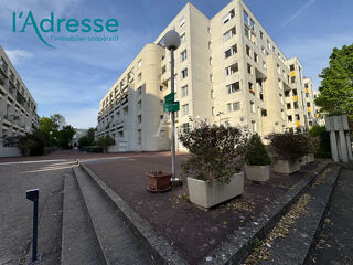  Appartement  vendre 4 pices 80 m