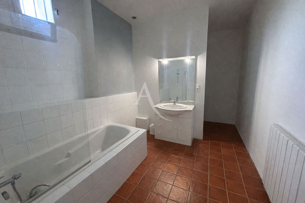 APPARTEMENT à Vendre Centre ville de CARCASSONNE