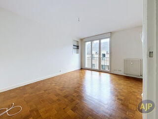  Appartement à louer 3 pièces 58 m²