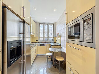  Appartement � vendre 4 pi�ces 97 m�