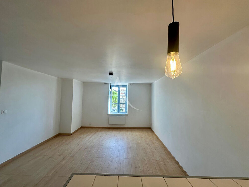 APPARTEMENT UNE CHAMBRE PROCHE DU CENTRE-VILLE